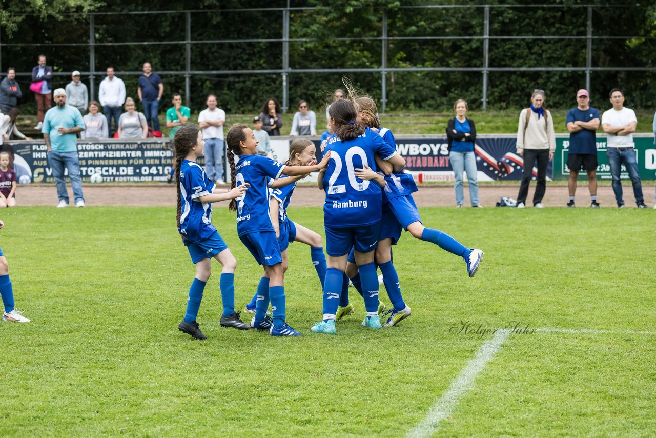 Bild 726 - Loewinnen Cup